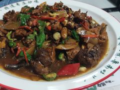 -鲁南仔·滕州炒鸡(经三路店)