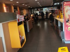 -麦当劳(松江店)