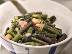 -费大厨辣椒炒肉(高铁吾悦广场店)