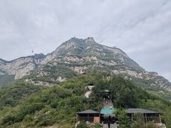 -抱犊寨风景区