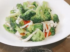 -吕氏焗小鲜•海鲜青岛菜(总店)