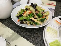 -忆厨禾中餐厅