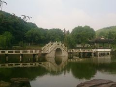 android_upload_pic-灵岩山风景区