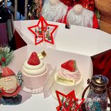 草莓脑袋🍓起立！圣诞🎄也太适合了叭……