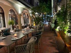 -Osteria Garden 生蚝花园餐厅(原进贤路店)