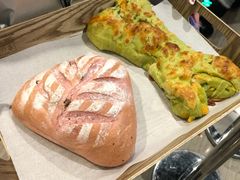 菠菜肉骨头-奈雪的茶(市百一店)