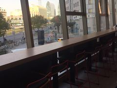 -麦当劳(展览路店)