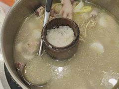 -朴小妹人参鸡汤火锅(长白山万达店)