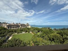 -海南清水湾莱佛士酒店