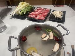 -呷哺呷哺 黄金牧场 (中发百旺店)