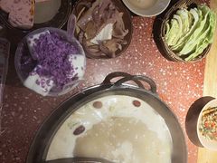 -赵美丽·重庆社区火锅·直营店(火车东站·中豪国际店)
