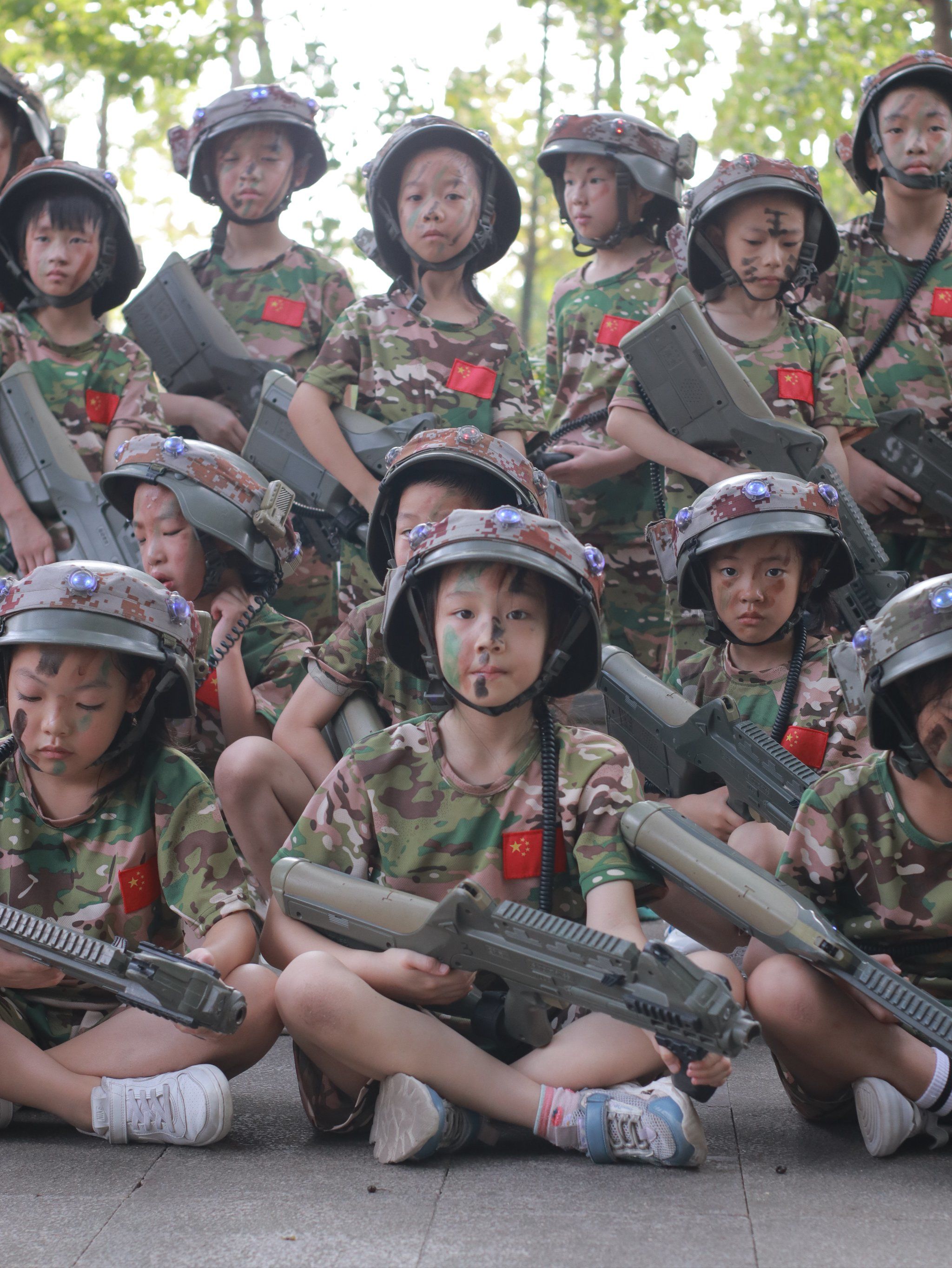 孩子们听到的,容易忘掉
孩子们看到的