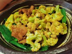 -关东小磨东北菜(上海长风大悦城店)