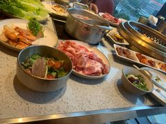 -钱小奴创意自助餐厅·山野黑猪肉畅吃(苏州昆山招商花园城店)