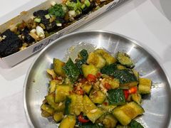 老长沙小粒臭豆腐-粉小主·贵州酸汤牛肉粉(南京仙林金鹰店)