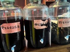 -果松木炭酸菜铜火锅·外婆参鸡汤