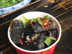 -黑色经典臭豆腐·湖南特产(坡子街店)