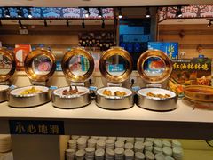 自助调料区-蒙肥羊·酸汤潮牛·鲜牛肉火锅烤肉自助(岗顶店)
