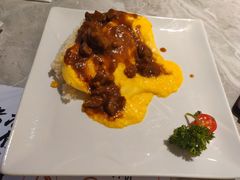 流金闪耀咖喱牛肉蛋包饭-必胜客(航洋国际店)