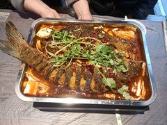 -老街烧烤大排档·地道湖北菜·龙虾馆(汉口火车站店)