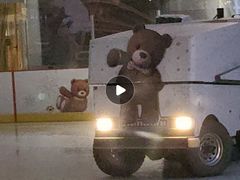 -冰纷万象滑冰场(沈阳万象城店)