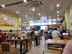 大堂-王祖名抻面烧烤(柳影路店)