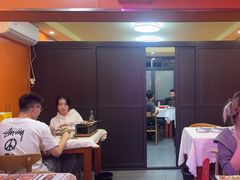 -海盗船. 龙虾烧烤. 酒馆