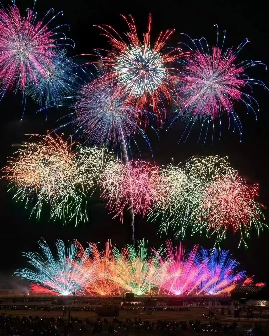 夜空中最耀眼的烟花