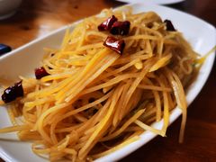 醋溜土豆丝-娄三少·老北京春饼烤鸭家常菜(富力又一城店)