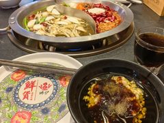 -沸炉重庆老火锅(军事博物馆店)