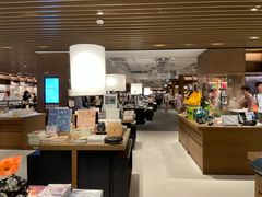 -茑屋书店(天目里店)