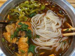 -柳州肥姨妈大骨螺蛳粉(曹路店)