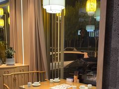 -严记小天府酸菜鱼(西四路店)