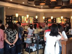 大堂-星巴克(无锡百联奥特莱斯店)