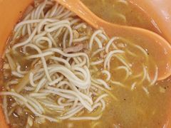 -同济大学本部学苑饮食广场