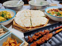 -丁里羊肉小镇(天鹅湖总店)