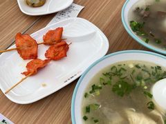 -小杨生煎(金山百联购物中心3楼店)