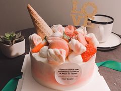 -半勺舒舒生日蛋糕店