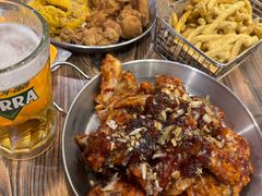 -BHC炸鸡(明洞总店)