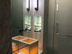 -上海滴水湖皇冠假日酒店