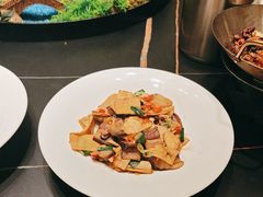 -呷湘厨·鱼汤捞饭·剁椒鱼头·辣椒炒肉(国家会展中心店)