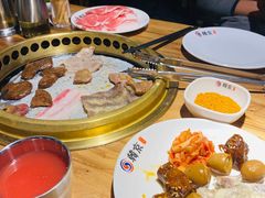 -韩京炭火烤肉自助料理(柯桥万达店)