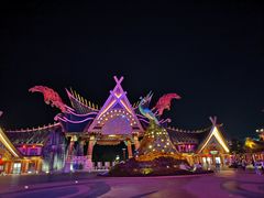 -七彩云南欢乐世界