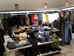 -ZARA(世贸天阶店)