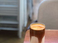 -Line 咖啡(石厦花园店)