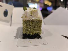 香柠开心果巴斯克-好利来(上海长宁龙之梦店)