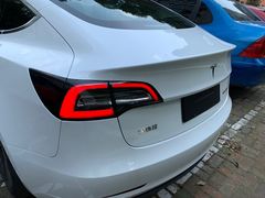 -TESLA 特斯拉(上海太古汇体验店)