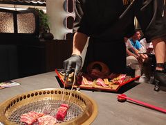 -铭牛烧肉·和牛海鲜自助(高新月牙湖店)