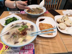 -小杨生煎(江南环球港店)