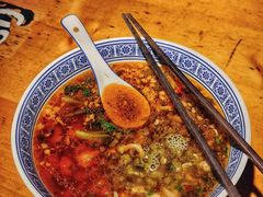 -沪西老弄堂面馆(定西路店)